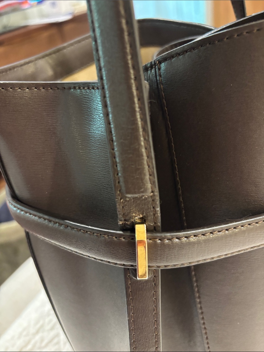 Toteme Belted leather bucket bag - Picture 12 of 16
